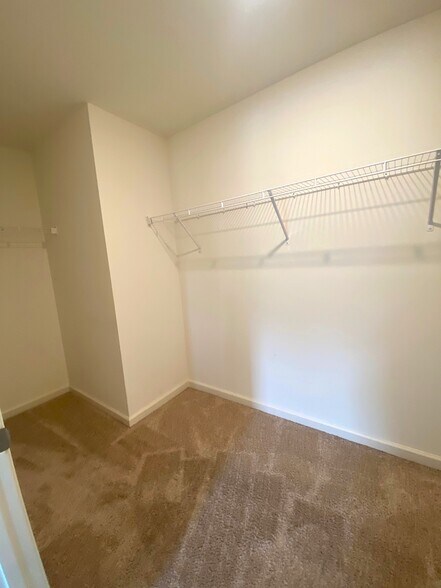 Building Photo - 7044 Turnberry Highlands Cv