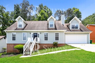 Building Photo - Prepare to fall in love with this 4 bedroom, 2.5 bathroom home