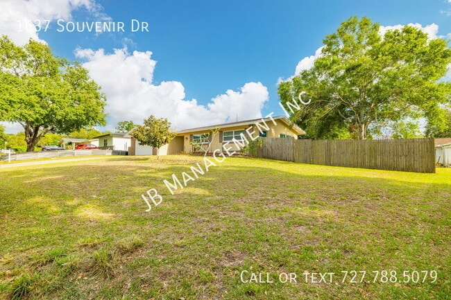 Building Photo - 1637 Souvenir Dr