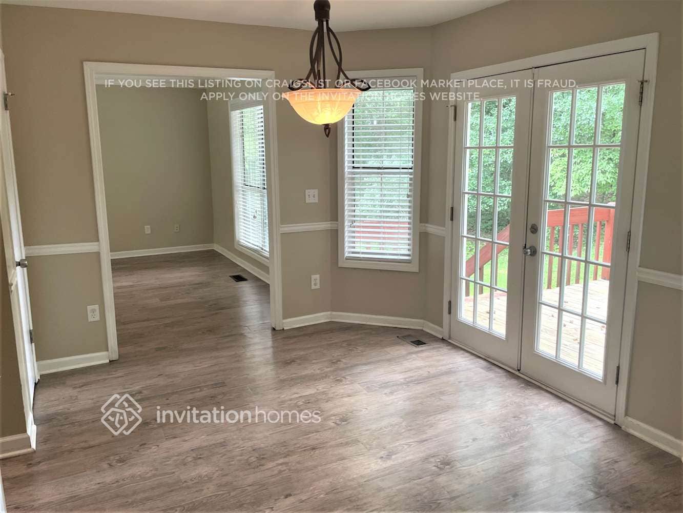 Building Photo - 2651 Foxglove Dr SW