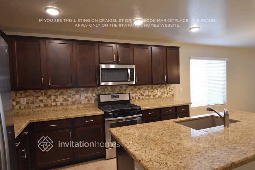 Building Photo - 16185 W Winslow Dr