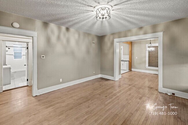 Building Photo - 1130 W Colorado Ave