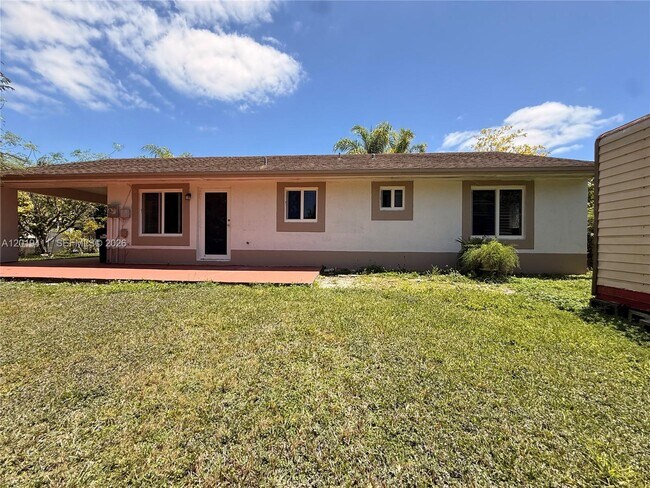 Building Photo - 35760 SW 186th Ave
