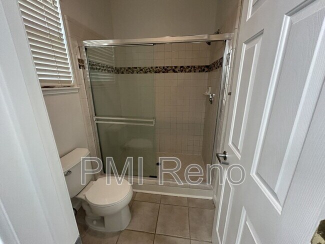 Building Photo - 3871 Warren Way