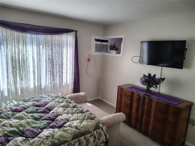 Building Photo - 1818 Restful Dr