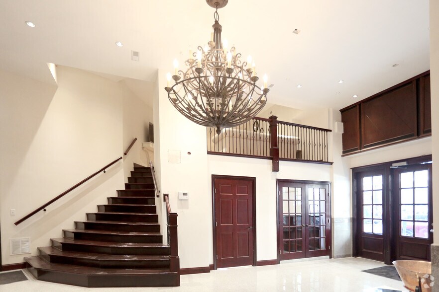 Gallery 1014 Apartment Homes 10141024 Locust St Saint Louis MO 63101