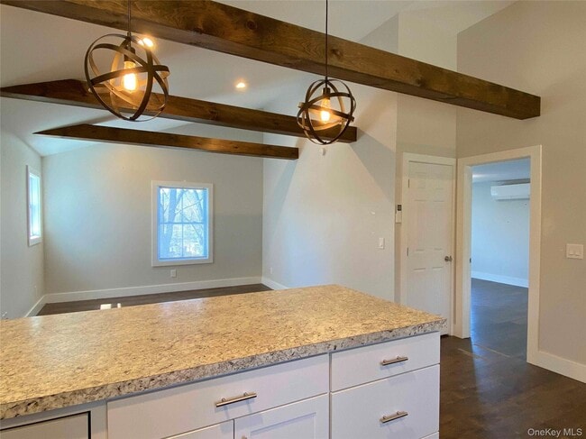 Building Photo - 230 NY-32 N