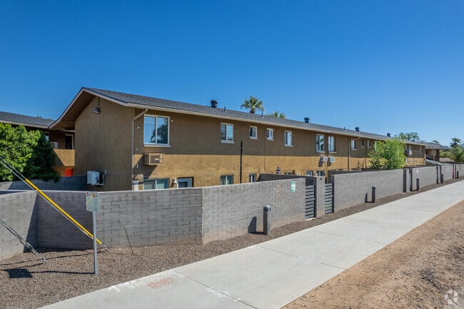 Building Photo - Brookview Condominiums