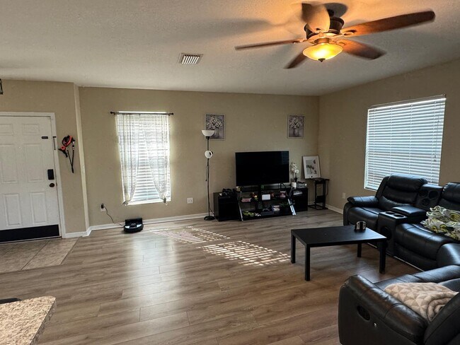 Building Photo - Gated Plant City Gem – Fully Upgraded Home- Resort Style Amenities