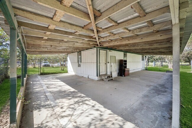Building Photo - 6219 Masters