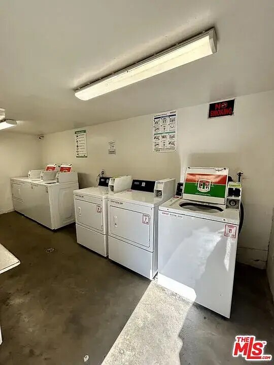 laundry area - 8800 Cedros Ave