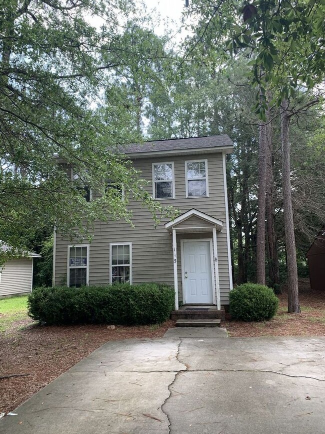 Primary Photo - 3 Bedroom 2 Bath House On Charter Drive