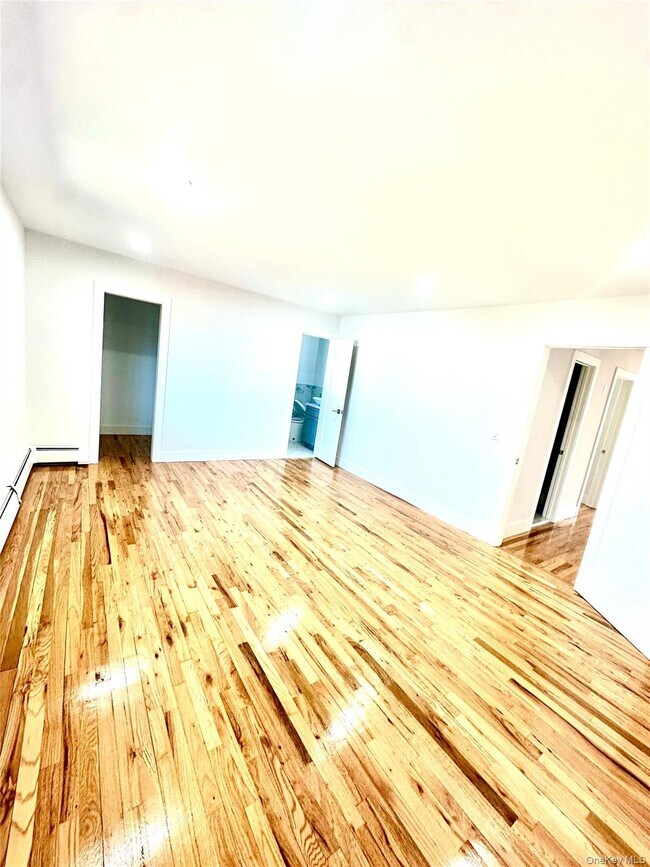 Building Photo - 495 Kimball Ave