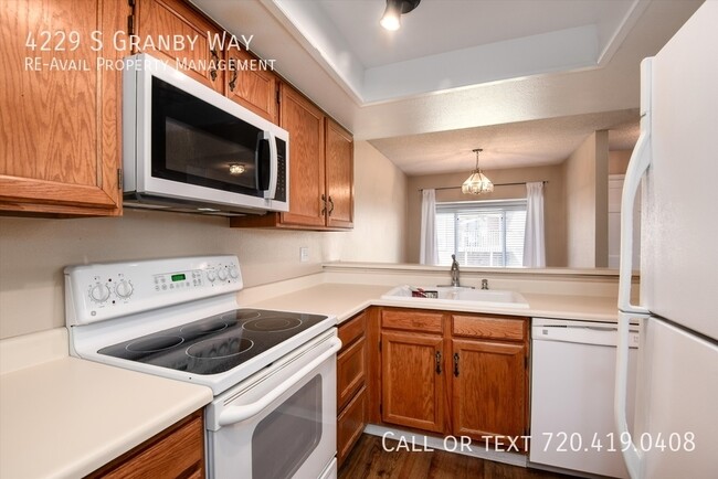 Building Photo - 4229 S Granby Way