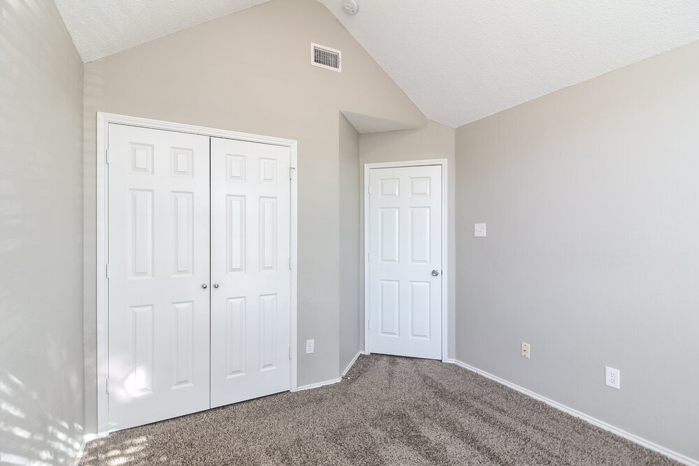 Building Photo - 2338 Liles Ln