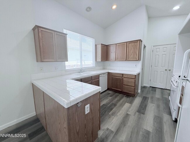 Building Photo - 7539 Michaela Dr
