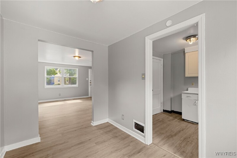 Building Photo - 714 Taunton Pl