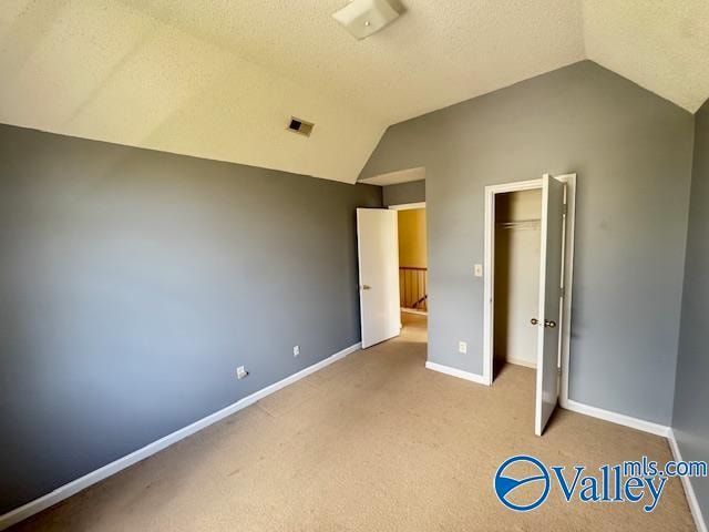 Building Photo - 2604 Autumn Ridge Dr SW