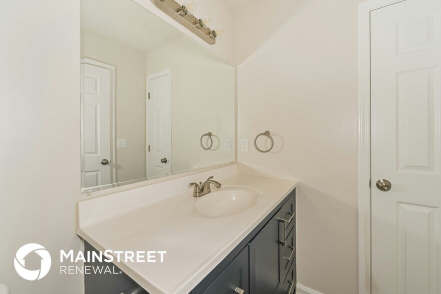 Building Photo - 6347 Gary Moore Ln