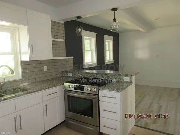 Building Photo - 1063 Quarry Ave NW