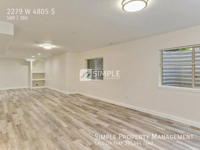 Building Photo - Newly remodeled home in Taylorsville!