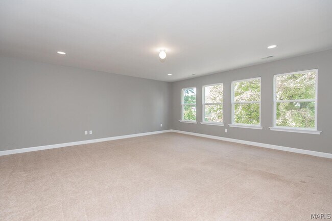 Building Photo - 2708 Brook Hill Ln