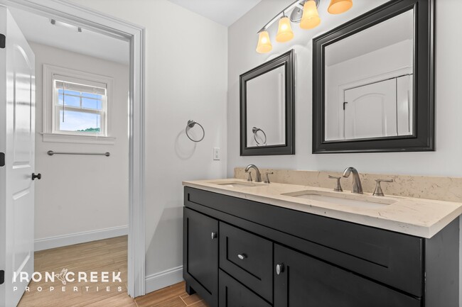 Building Photo - Stunning Craftsman Home in Arden - Modern ...