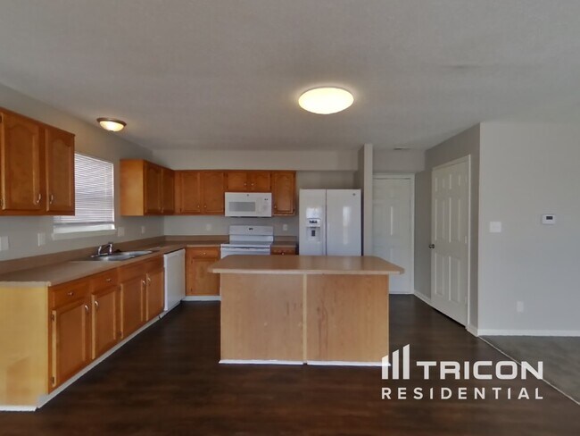 Building Photo - 11451 Water Birch Dr