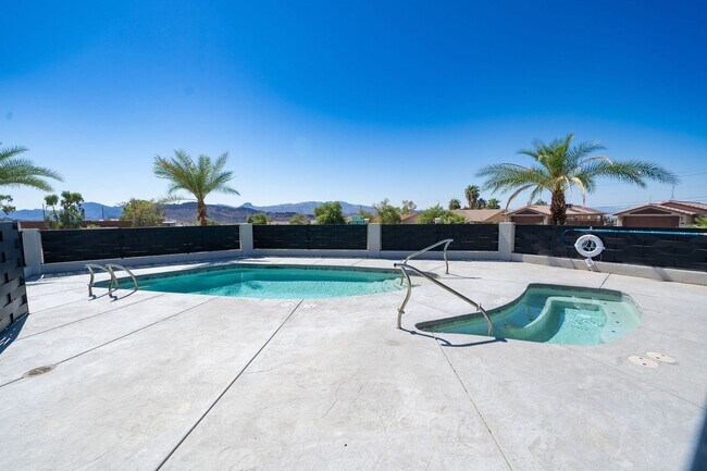 Building Photo - 3448 Oro Grande Blvd