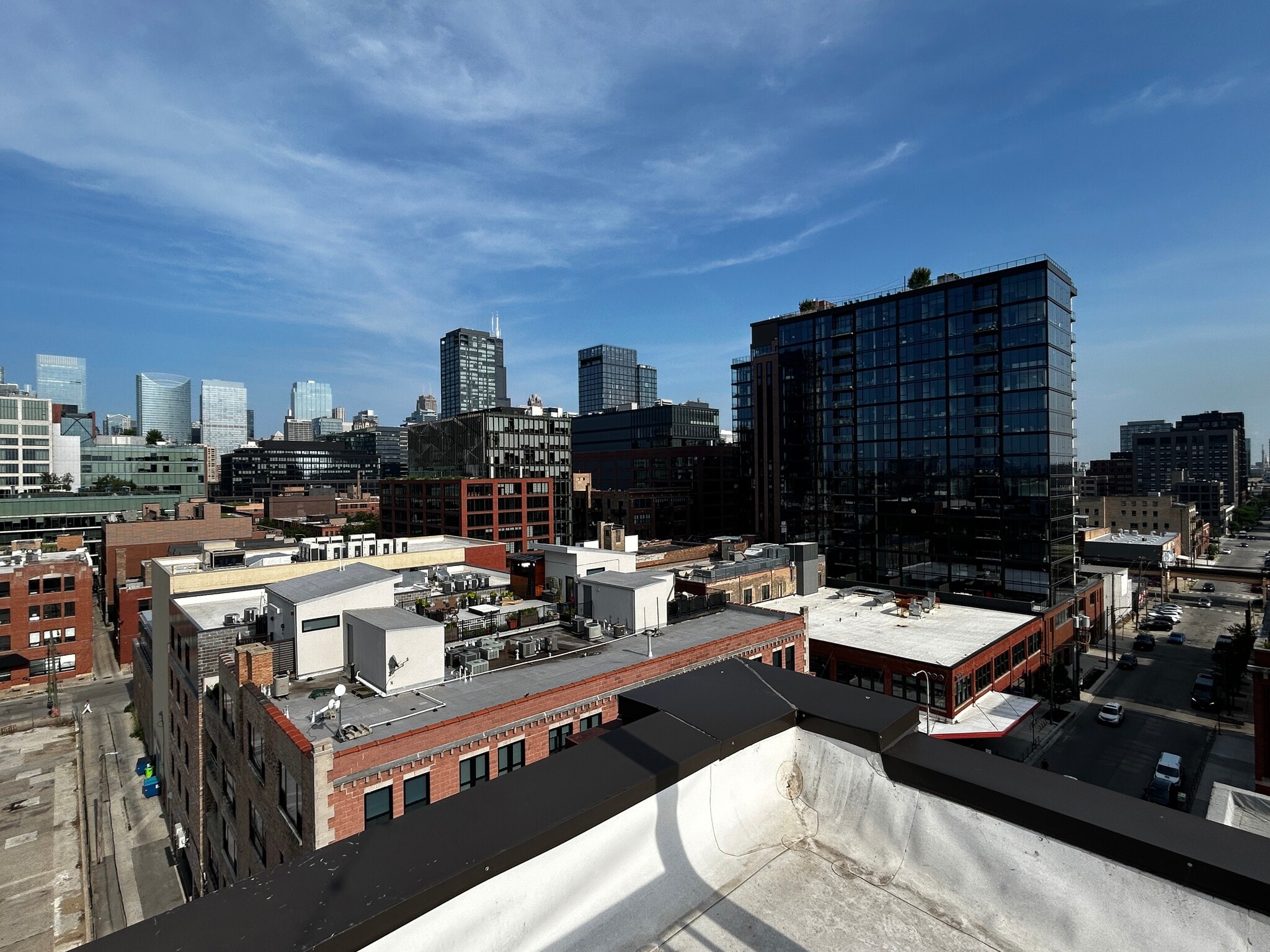 Building Photo - 312 N May St