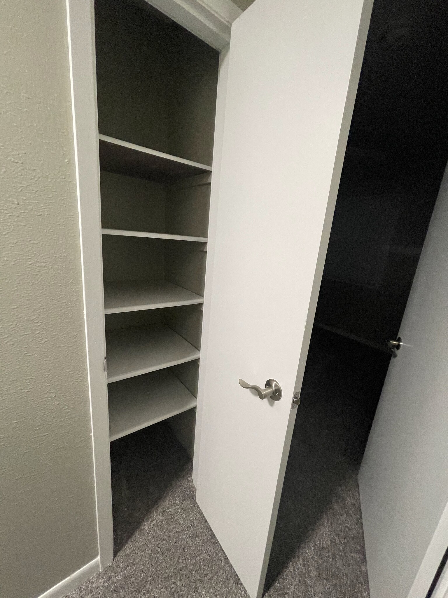 Linen Closet - 4306 Toronto St