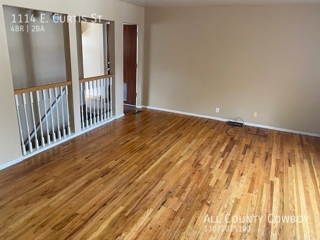 Building Photo - 4 Bed, 2 Bath, 1 Garage