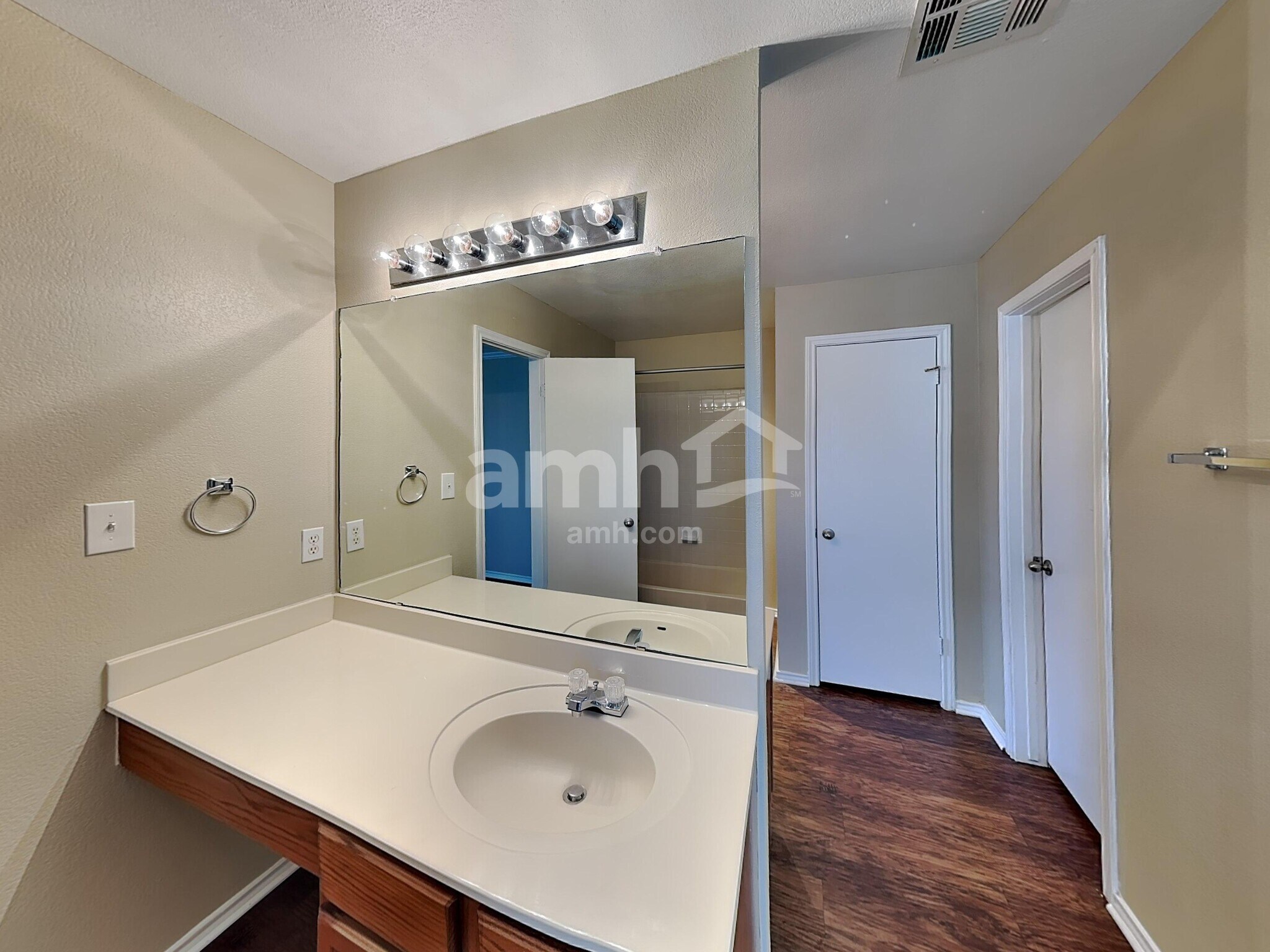 Building Photo - 4407 Cisco Valley Dr