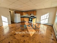 Building Photo - 17 Mechanic St