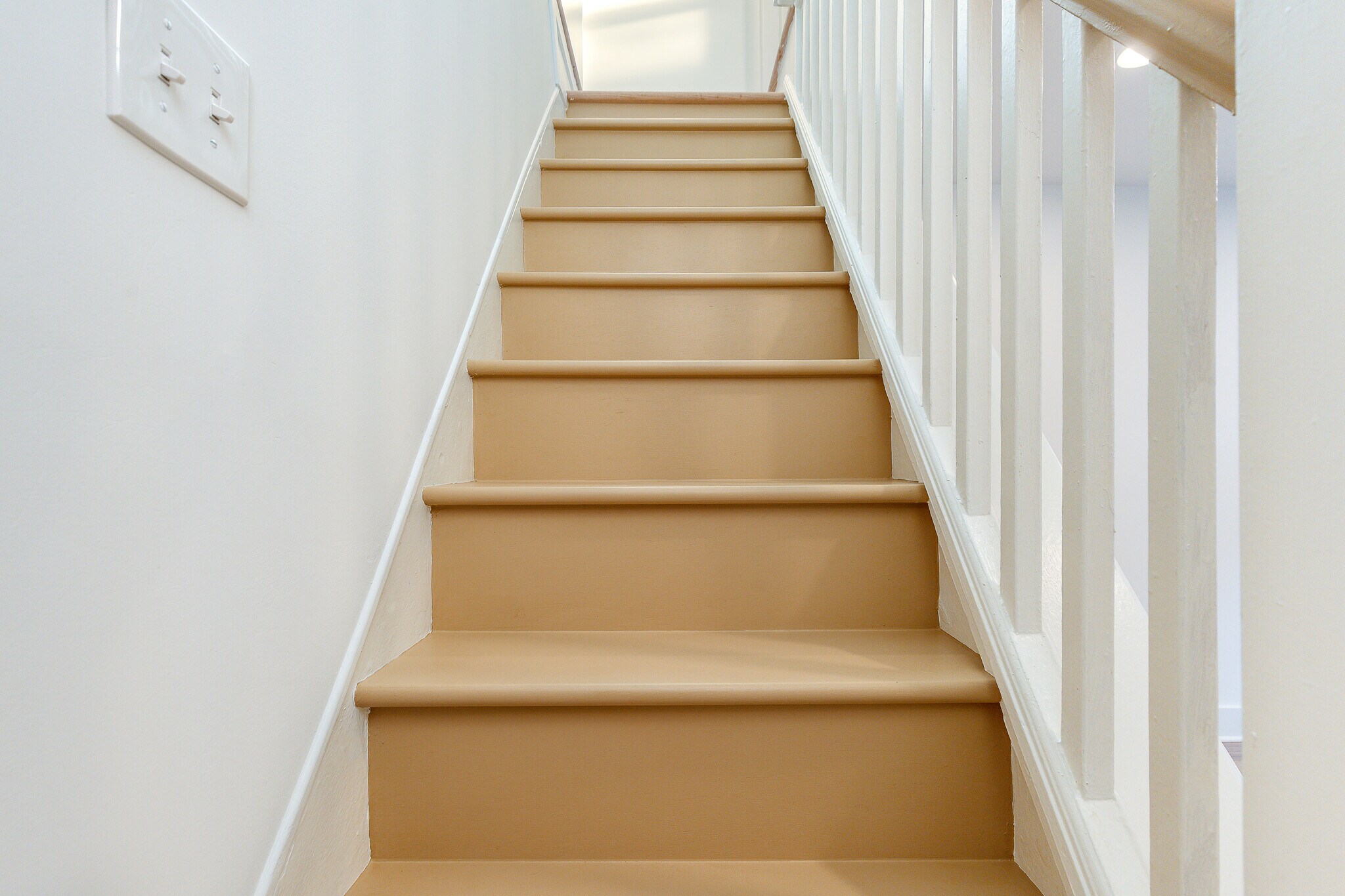 Building Photo - 2563 E Elkhart St