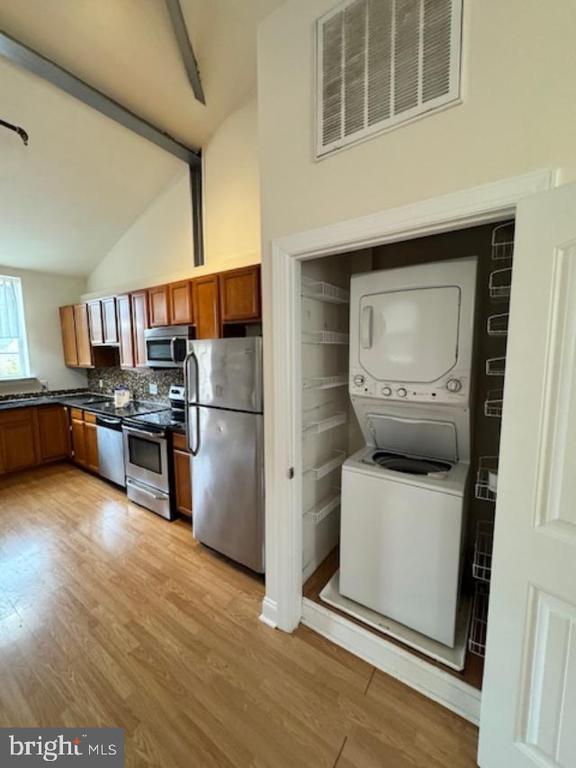 Building Photo - 85 Valley Rd