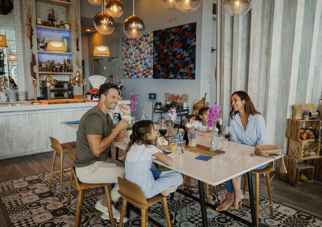 Building Photo - 4111 S Ocean Dr