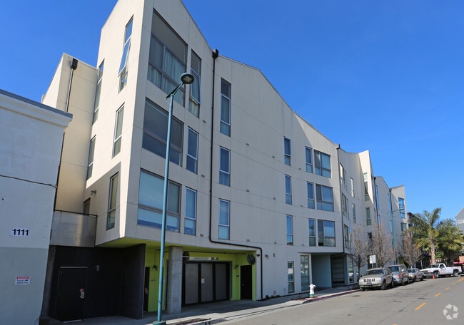 Building Photo - Pacific Cannery Lofts