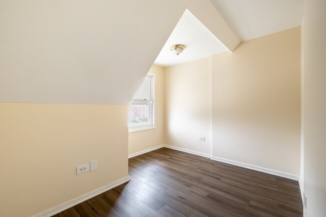 Building Photo - 12416 S Princeton Ave