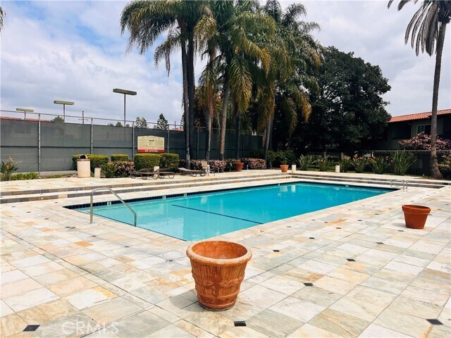 Building Photo - 1345 Cabrillo Park Dr