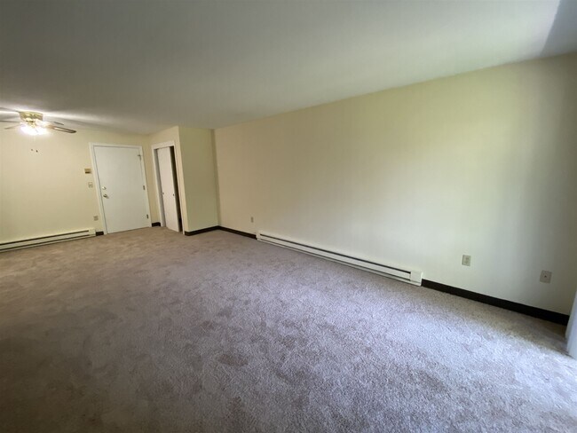 Building Photo - 133 Eastern Ave