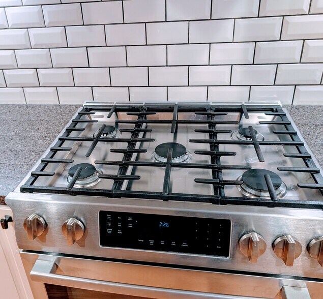 Building Photo - 8856 Youngsea Pl