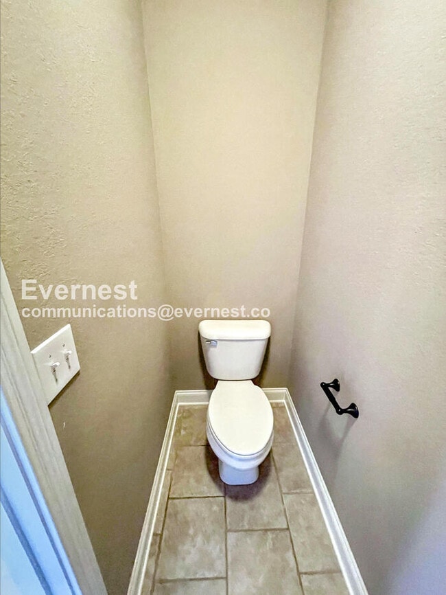 Building Photo - 1508 Green Grove Way