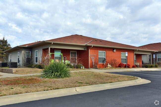 Building Photo - East Oaks Senior Living