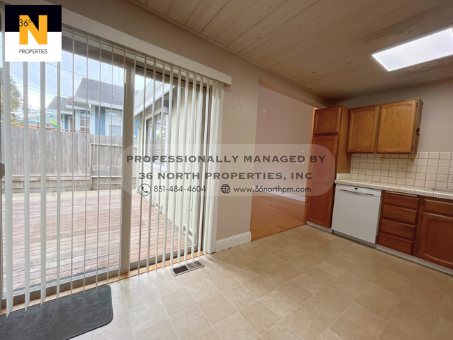 Building Photo - Charming 2-Bedroom Home in Monterey with S...