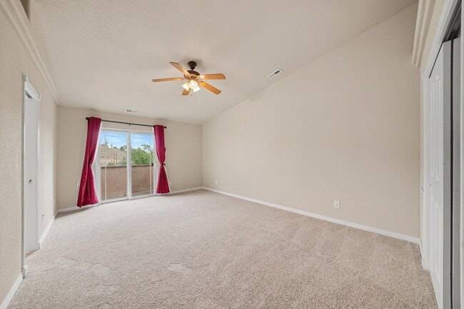 Building Photo - 1431 Madison Ridge Heights
