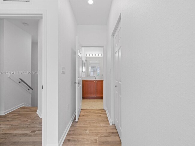 Building Photo - 11603 NW 89th St