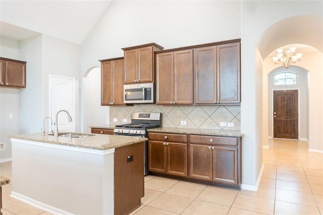 Building Photo - 7708 River Pass Dr