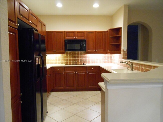 Building Photo - 2684 Center Ct Dr