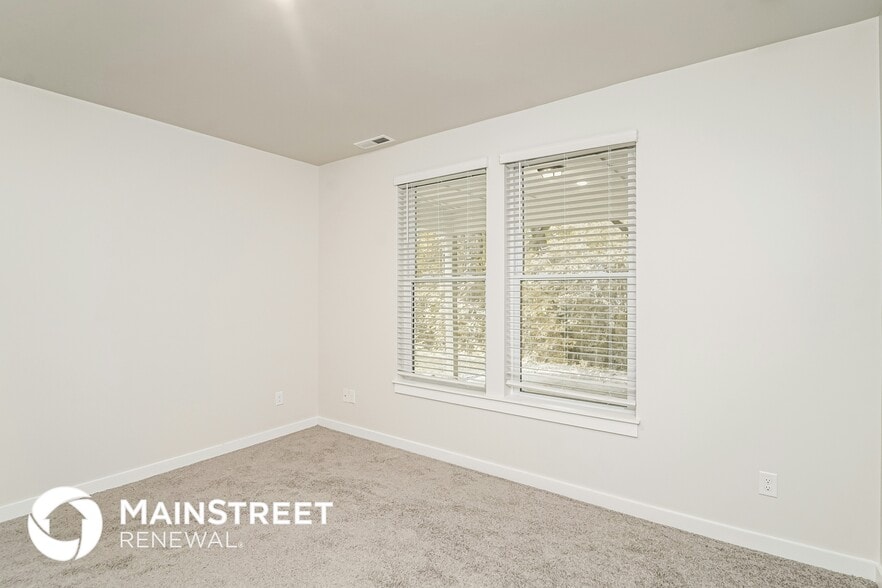 Building Photo - 6228 Coatbridge Ln